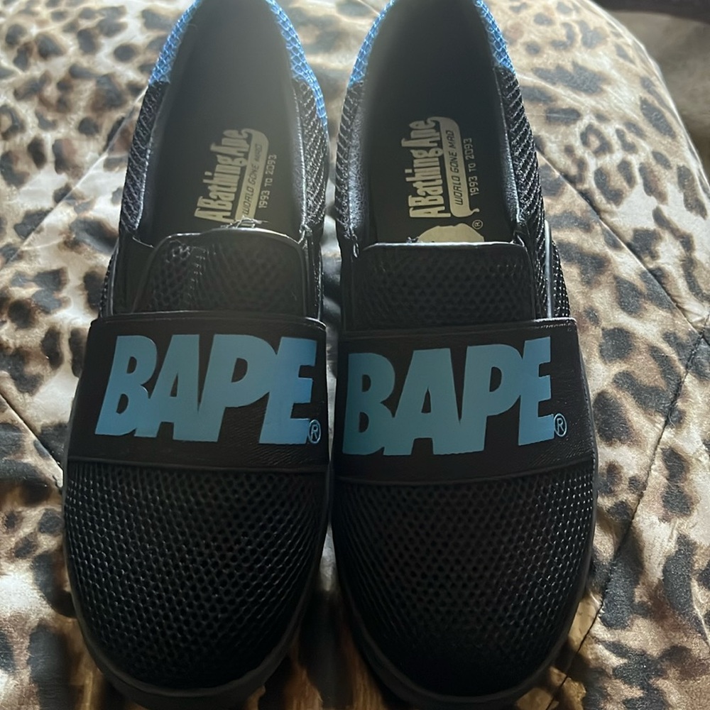 Bape shoes Size 6.5 Black and Blue in Color. New